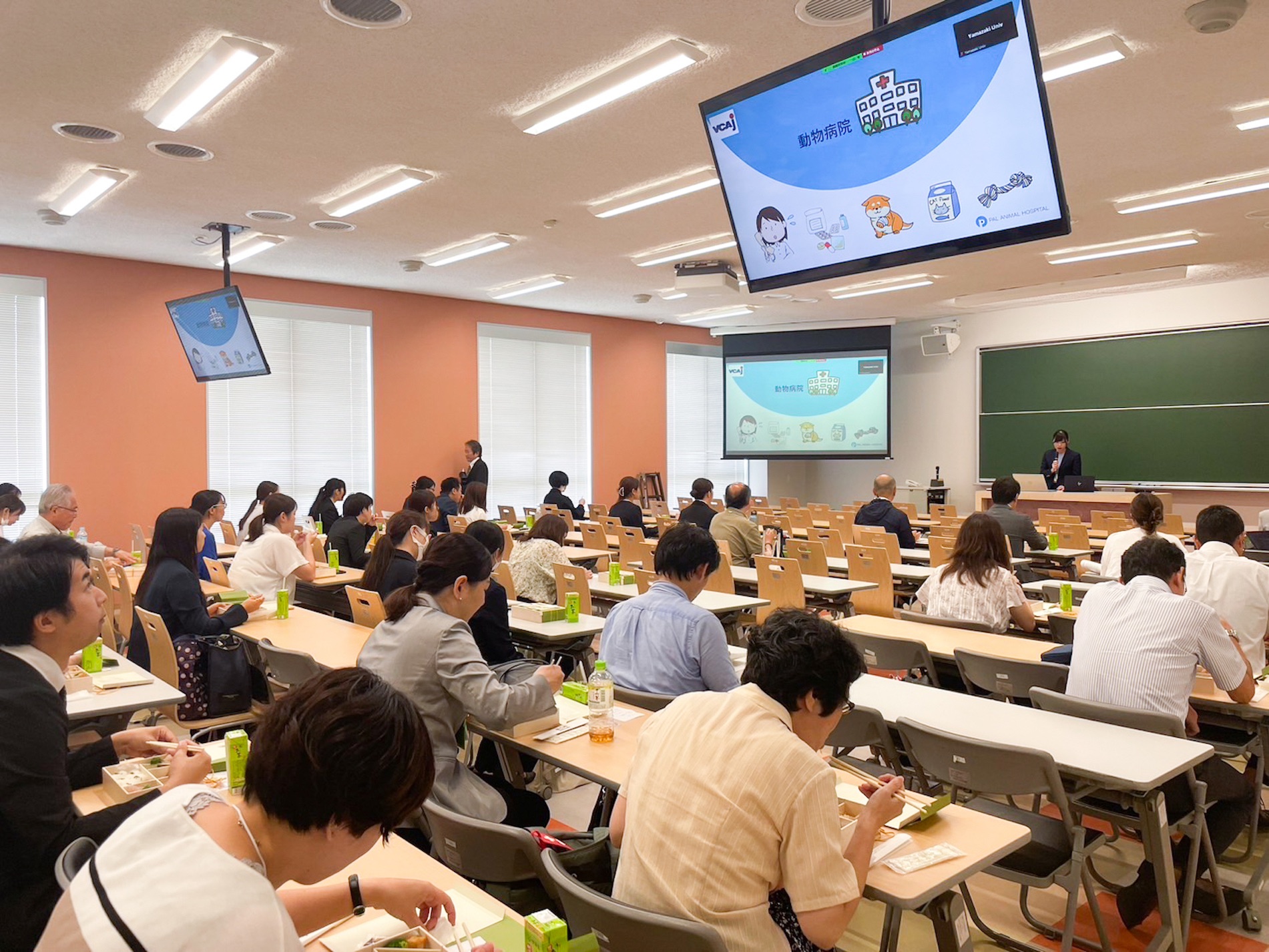 日本動物看護学会 第33回大会にて講演を行いました